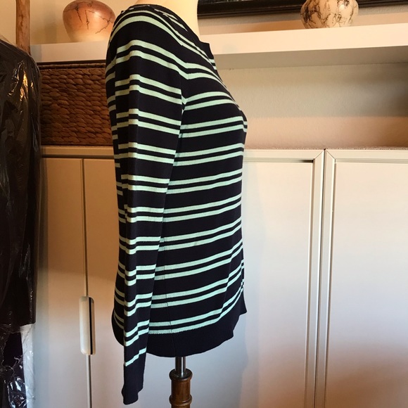 🌼donating soon, make offer🌼 Talbots crewneck striped sweater misses small NWOT - Picture 3 of 8